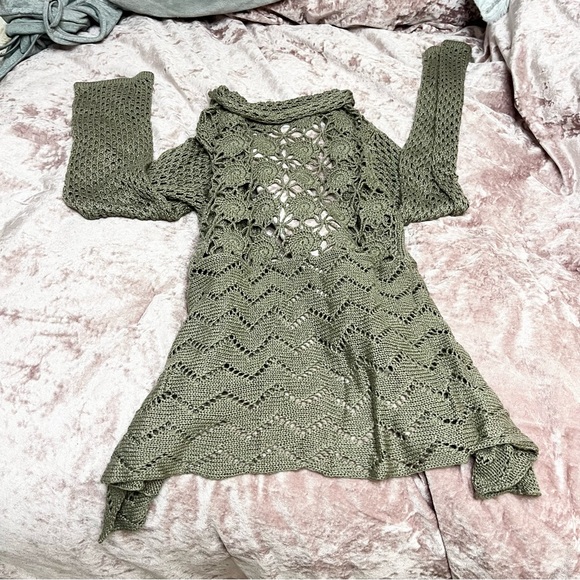 Dressbarn crochet knit beachy flowy cardigan - Picture 2 of 4